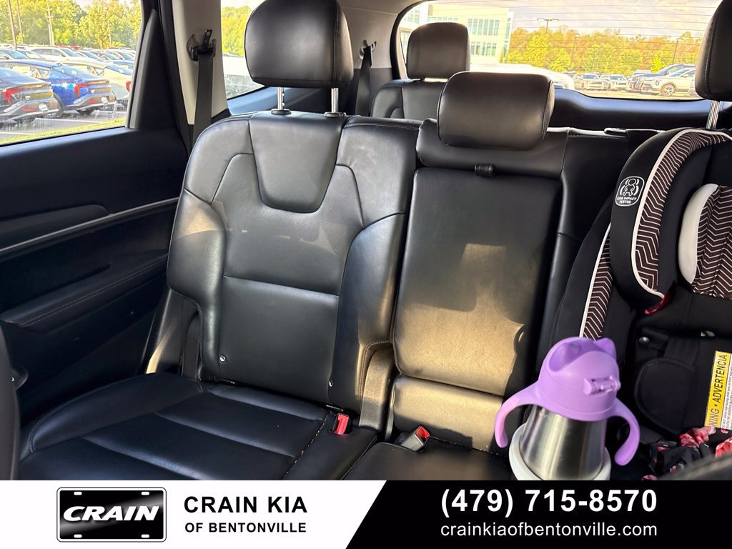 Used 2021 Kia Telluride LX FWD image 17