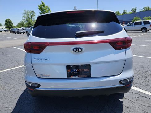 Used 2020 Kia Sportage LX AWD/4WD image 15