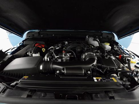 Certified 2023 Jeep Wrangler Unlimited Rubicon w/ Xtreme 35 Tire Package image 37