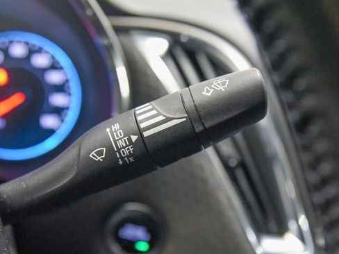 Used 2018 Chevrolet Malibu LT w/ Driver Confidence Package image 23