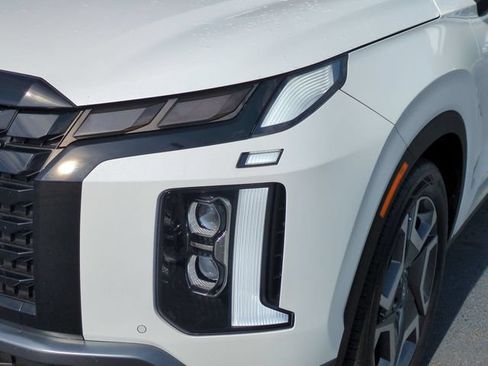 Used 2024 Hyundai Palisade Limited AWD/4WD image 9