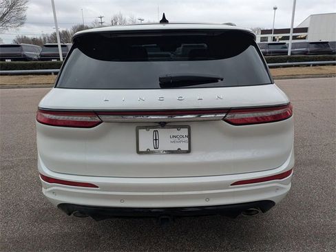 Used 2023 Lincoln Corsair Reserve w/ Equipment Group 202A image 4