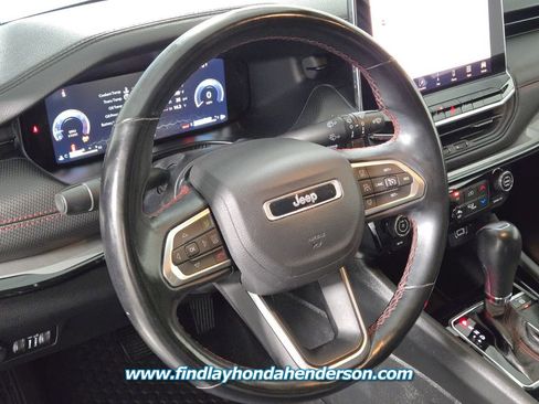 Used 2022 Jeep Compass Trailhawk w/ Trailhawk Elite Group AWD/4WD image 25