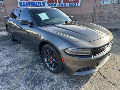 Used 2018 Dodge Charger GT image 3