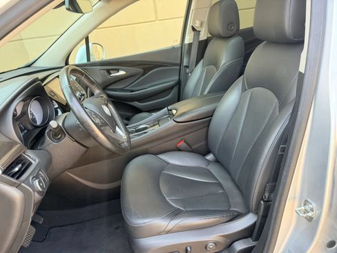 Used 2019 Buick Envision Essence FWD image 19