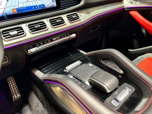 Certified 2024 Mercedes-Benz GLE 53 AMG 4MATIC image 25