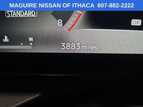 Used 2025 Nissan Kicks SR AWD/4WD image 23