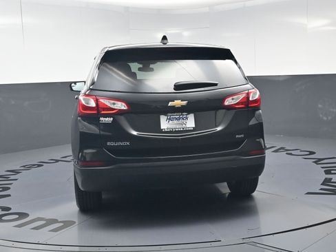 Used 2020 Chevrolet Equinox LS w/ LS Convenience Package AWD/4WD image 8