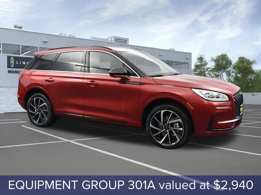 New 2025 Lincoln Corsair Grand Touring w/ Equipment Group 301A AWD/4WD image 3