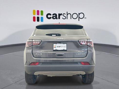 Used 2024 Jeep Compass Limited image 4