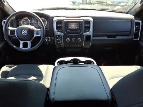 Used 2022 RAM 1500 Classic Warlock AWD/4WD image 11
