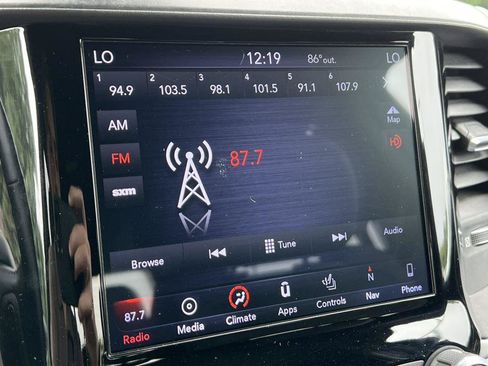 Used 2019 RAM 1500 Big Horn AWD/4WD image 24