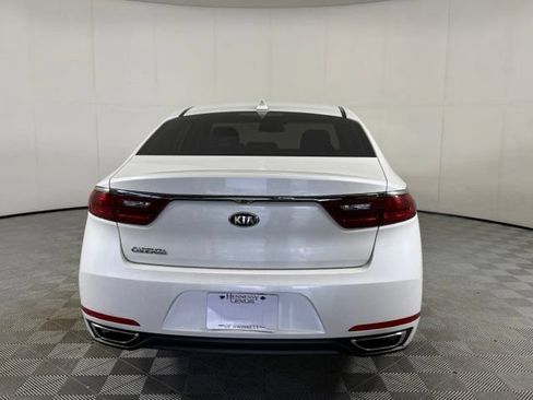 Used 2017 Kia Cadenza Premium FWD image 7