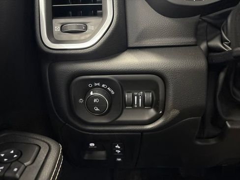 New 2026 RAM 1500 Laramie w/ Laramie Preferred Package AWD/4WD image 34