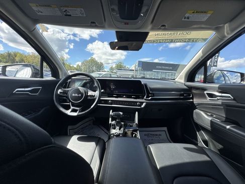 New 2025 Kia Sportage EX FWD image 10