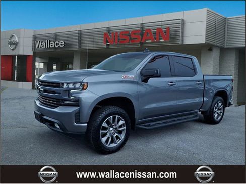 Used 2021 Chevrolet Silverado 1500 RST AWD/4WD image 1