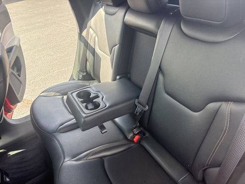 Used 2024 Jeep Compass Limited image 43