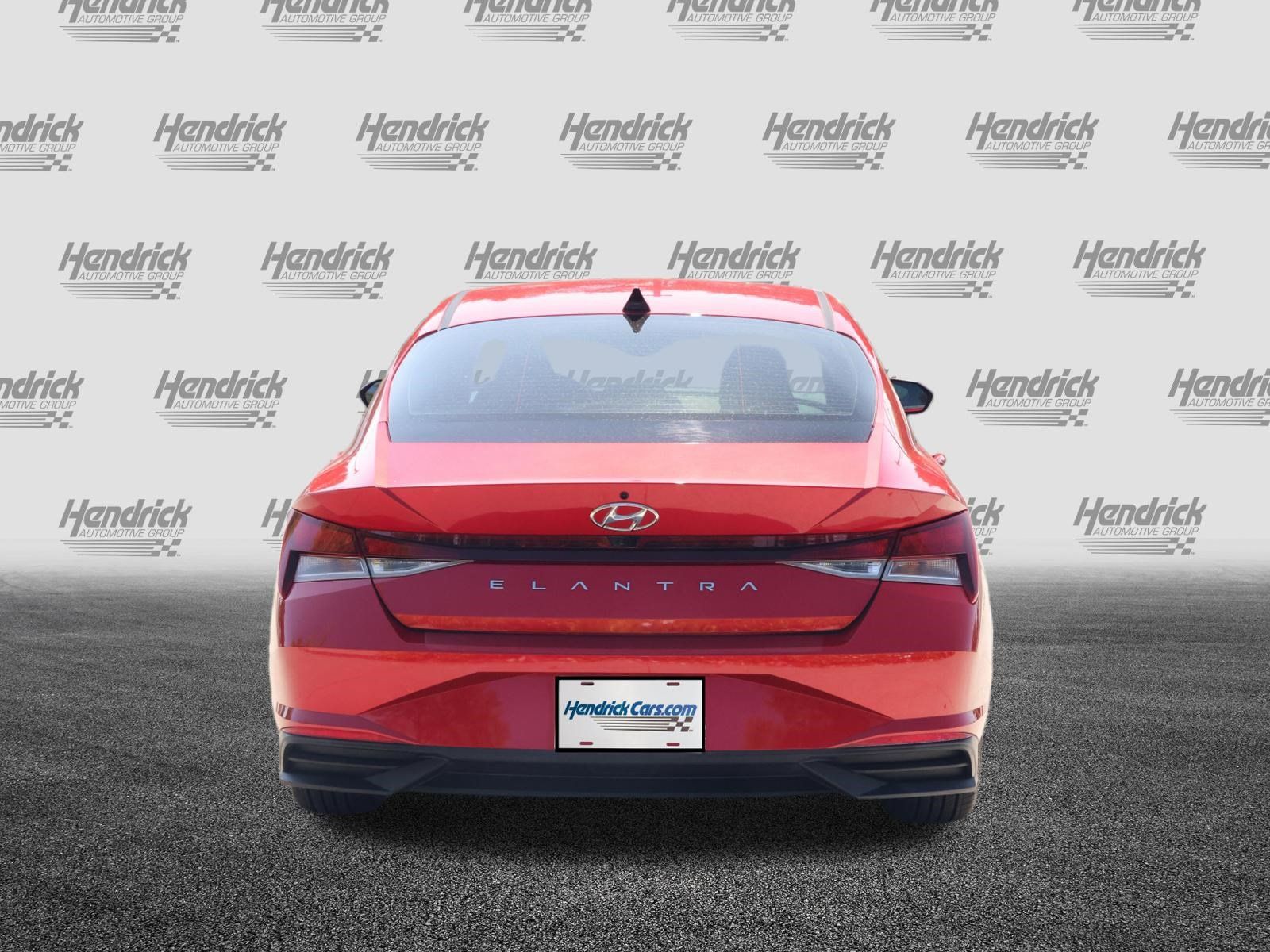 Used 2023 Hyundai Elantra SEL w/ Convenience Package FWD image 8