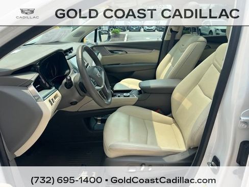 Certified 2023 Cadillac XT5 Premium Luxury w/ LPO, Floor Liner Package AWD/4WD image 15