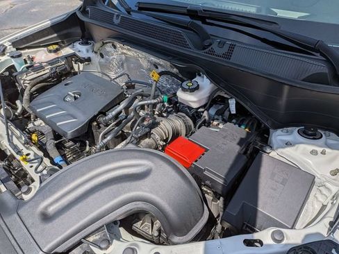 Used 2023 Buick Encore GX Essence w/ Experience Buick Package FWD image 39