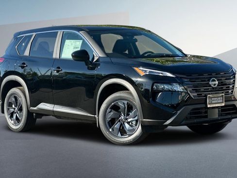 New 2026 Nissan Rogue SV FWD image 2