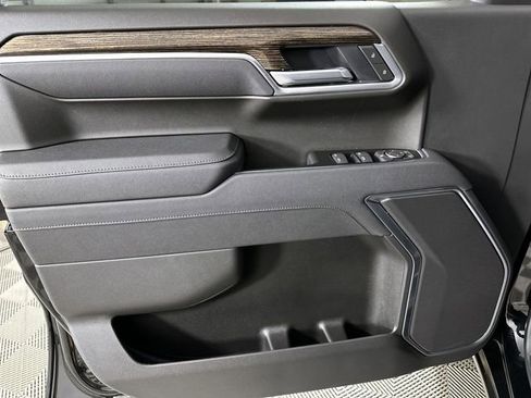 New 2026 GMC Sierra 1500 Elevation image 22