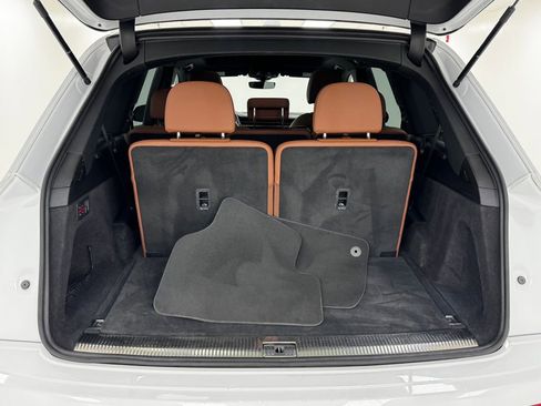 Used 2022 Audi Q7 3.0T Premium Plus w/ Premium Plus Package image 41