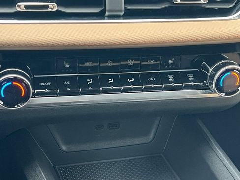 New 2026 Chevrolet Equinox ACTIV image 18