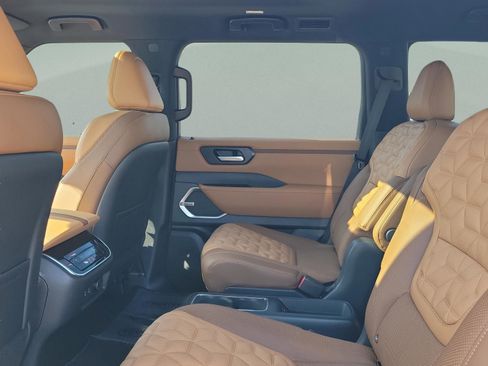 New 2026 Nissan Armada Platinum Reserve image 9