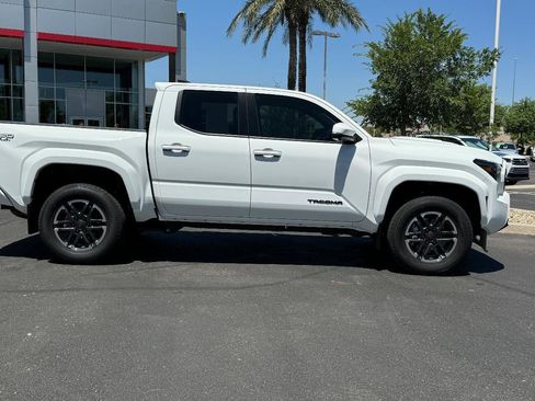 New 2026 Toyota Tacoma TRD Sport image 6