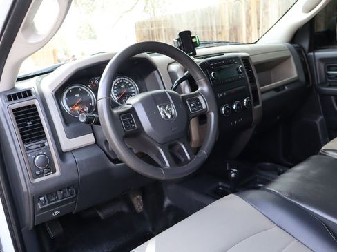 Used 2012 RAM 3500 ST w/ Chrome Appearance Group image 15