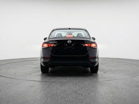 Used 2025 Nissan Sentra SV image 7