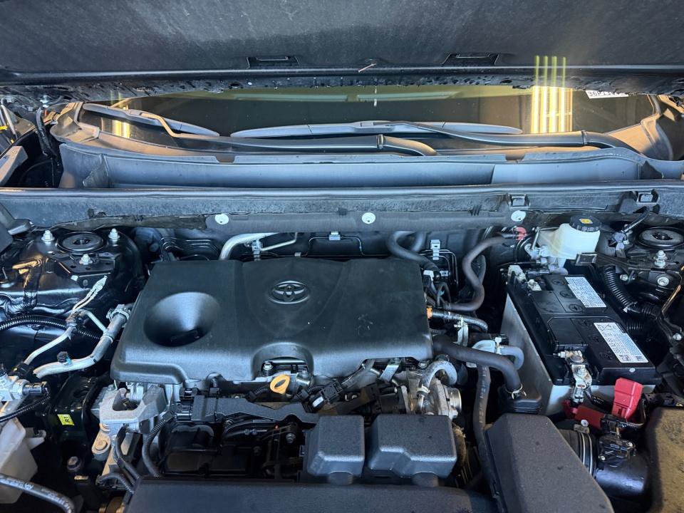 Certified 2025 Toyota RAV4 LE AWD/4WD image 20