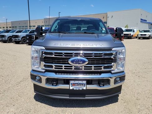 New 2025 Ford F350 XLT image 5