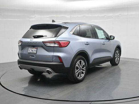 Certified 2022 Ford Escape SEL w/ Class II Trailer Tow Package image 28