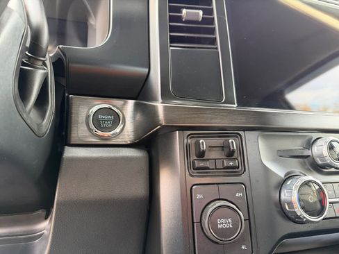 Used 2023 Ford F350 Lariat w/ FX4 Off-Road Package image 23