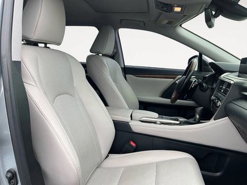 Used 2022 Lexus RX 350L Premium image 13