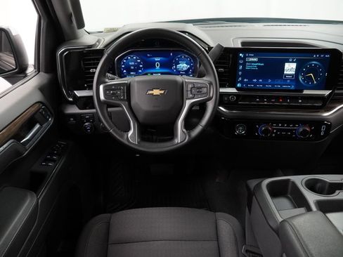 Used 2024 Chevrolet Silverado 1500 LT AWD/4WD image 13