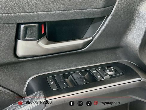 Used 2026 Toyota Tacoma SR5 AWD/4WD image 16