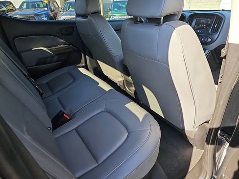 Used 2020 Chevrolet Colorado W/T w/ Custom Special Edition image 13