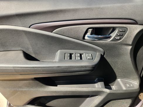 Used 2022 Honda Pilot Special Edition image 19