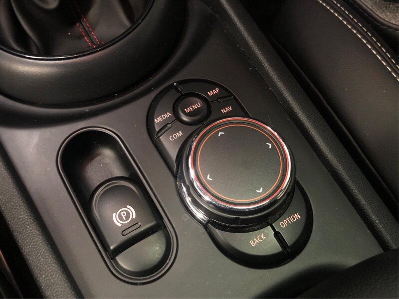 Used 2019 MINI Cooper Clubman S w/ Premium Package AWD/4WD image 29