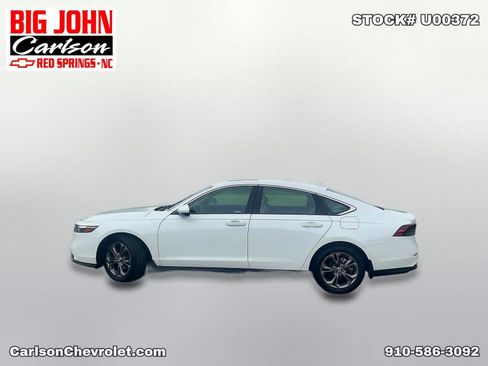 Used 2024 Honda Accord EX image 4