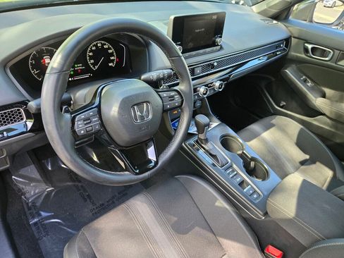 Certified 2024 Honda Civic Sport image 12