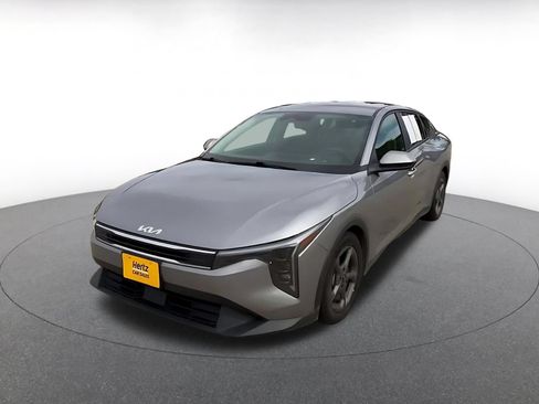 Used 2025 Kia K4 FWD image 8
