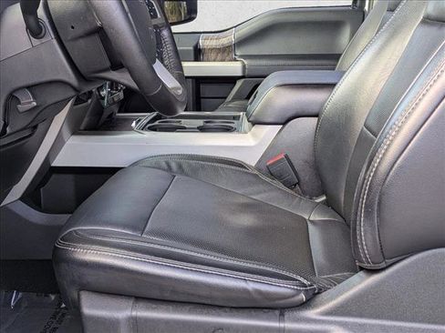 Used 2019 Ford F250 Lariat w/ Lariat Value Package image 16