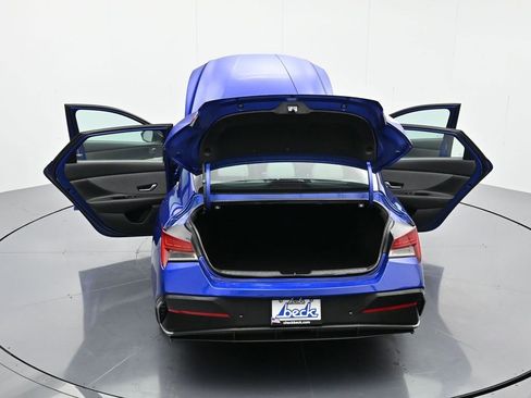 Used 2024 Hyundai Elantra Limited image 56