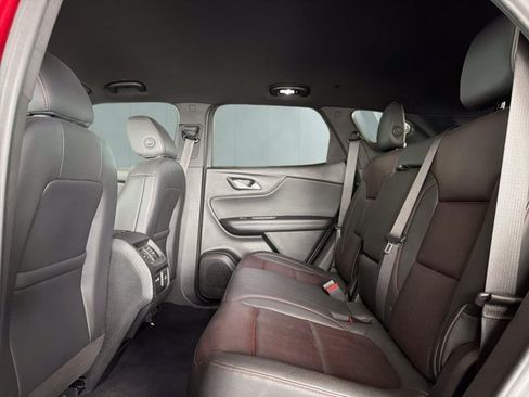 Used 2020 Chevrolet Blazer RS w/ LPO, Floor Liner Package FWD image 8