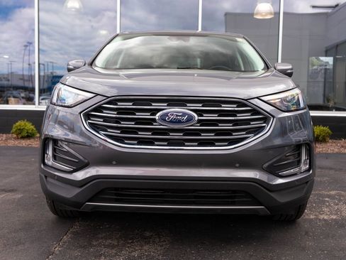 Used 2024 Ford Edge Titanium AWD/4WD image 2
