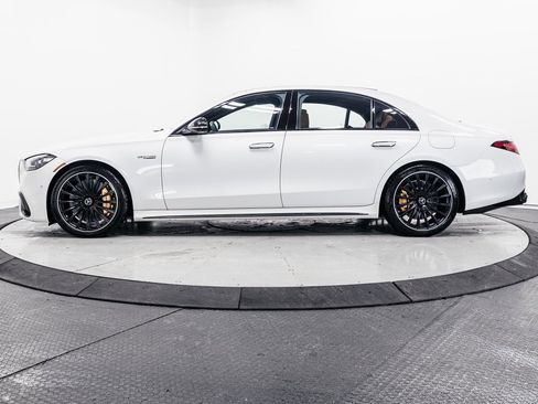 Used 2025 Mercedes-Benz S 63 AMG S image 4